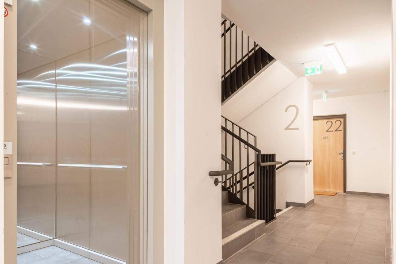 Whats-App Self-Check-In - 1Br Apartment, Near Airport,15 Min To Center Vienna Exterior photo